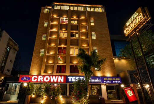 Hotel Crown