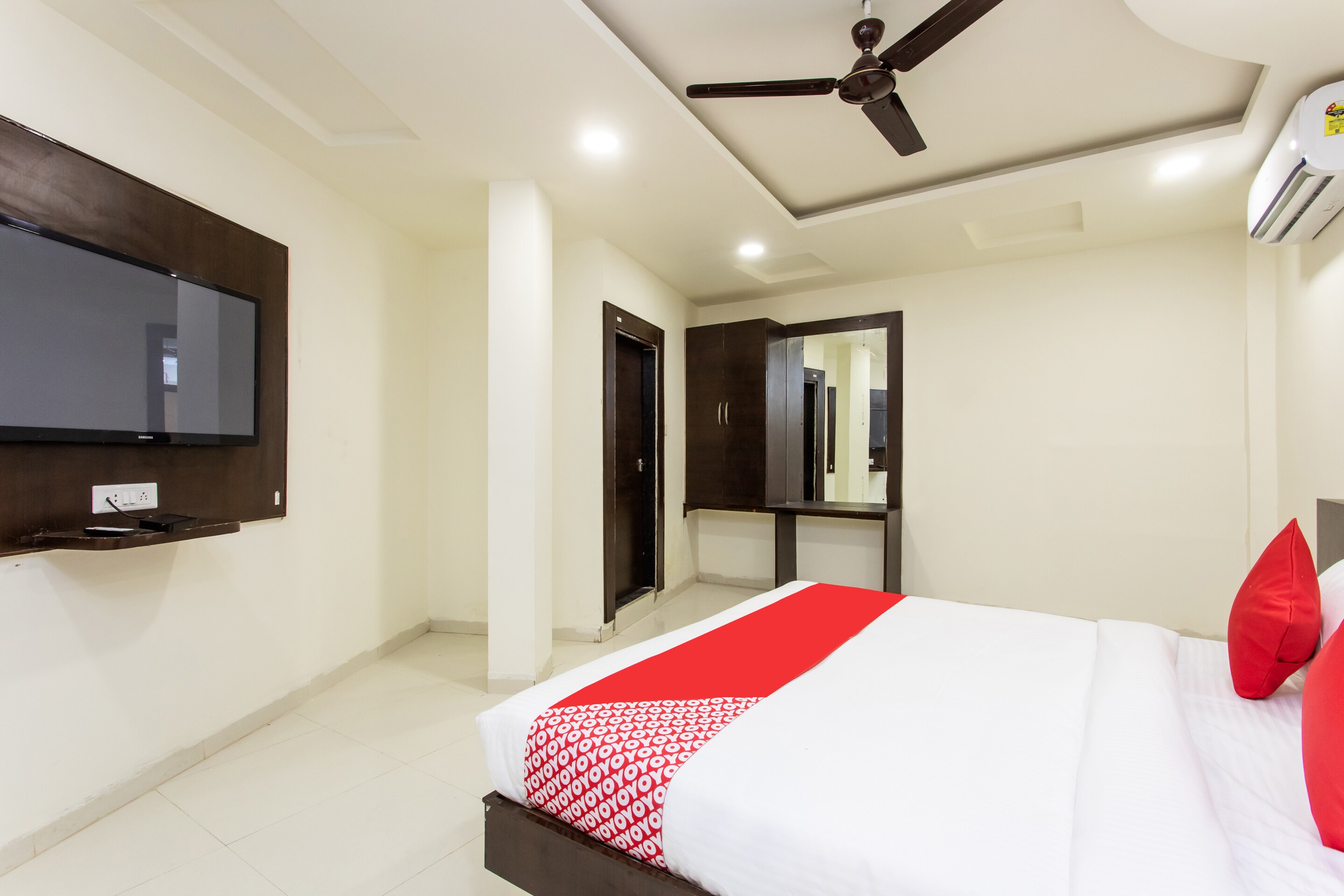 HOTEL O ADITYA REGENCY