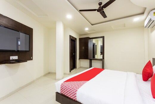 HOTEL O ADITYA REGENCY