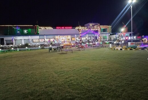Skyline Resort ishwari Badarwas 473885