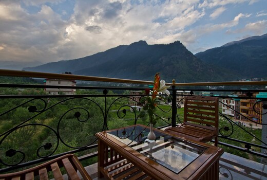 Mountain Green Villa, Manali