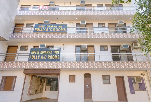 Dwarka Inn