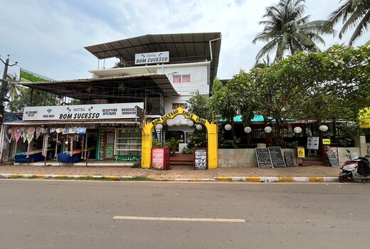 Hotel Bom Sucesso, Candolim Beach
