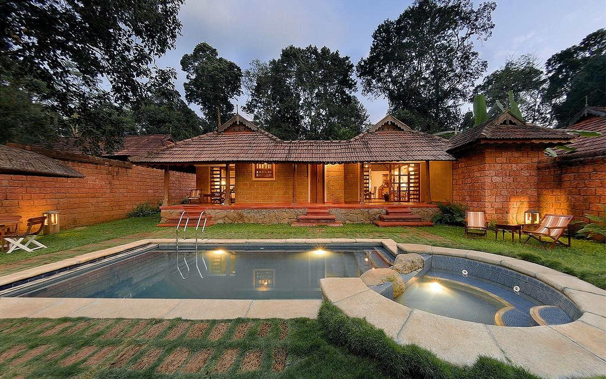 EVOLVE BACK, COORG