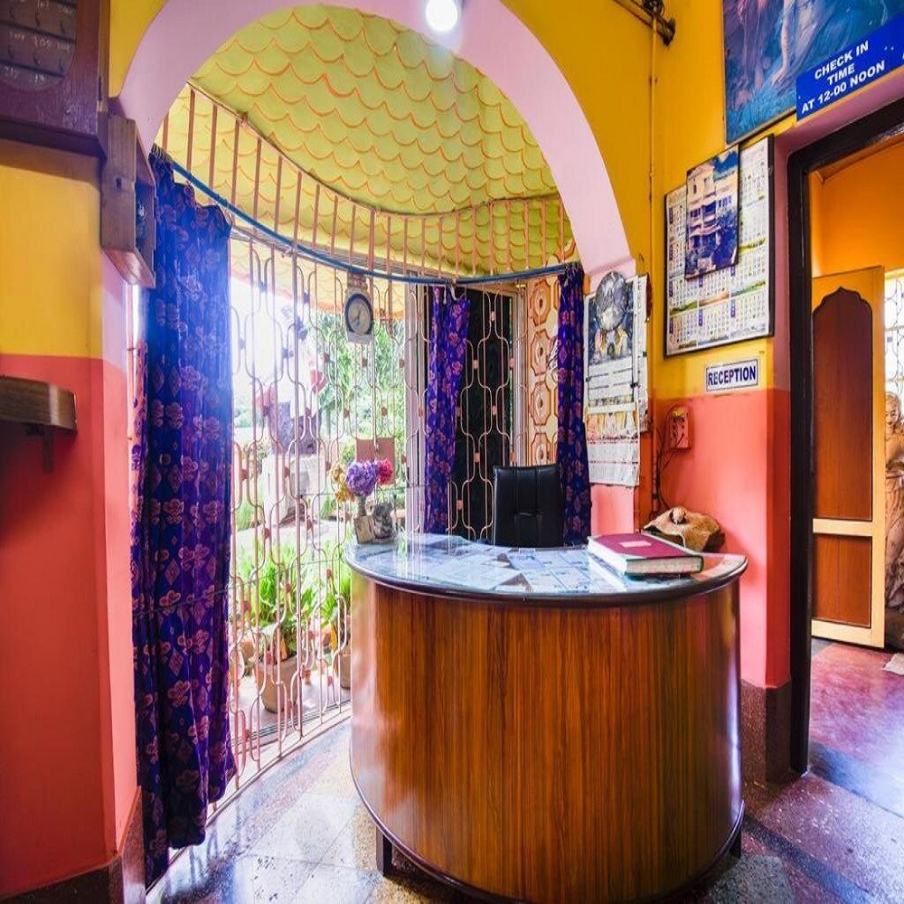 Monalisa Lodge