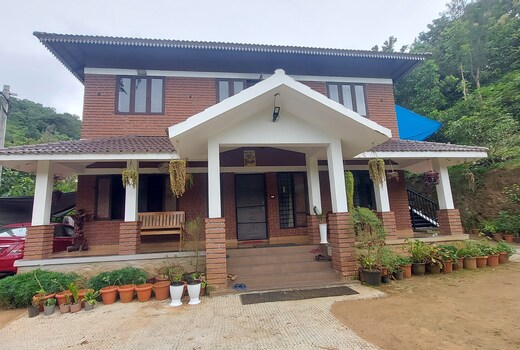 Blue Hills View - Serviced Villa
