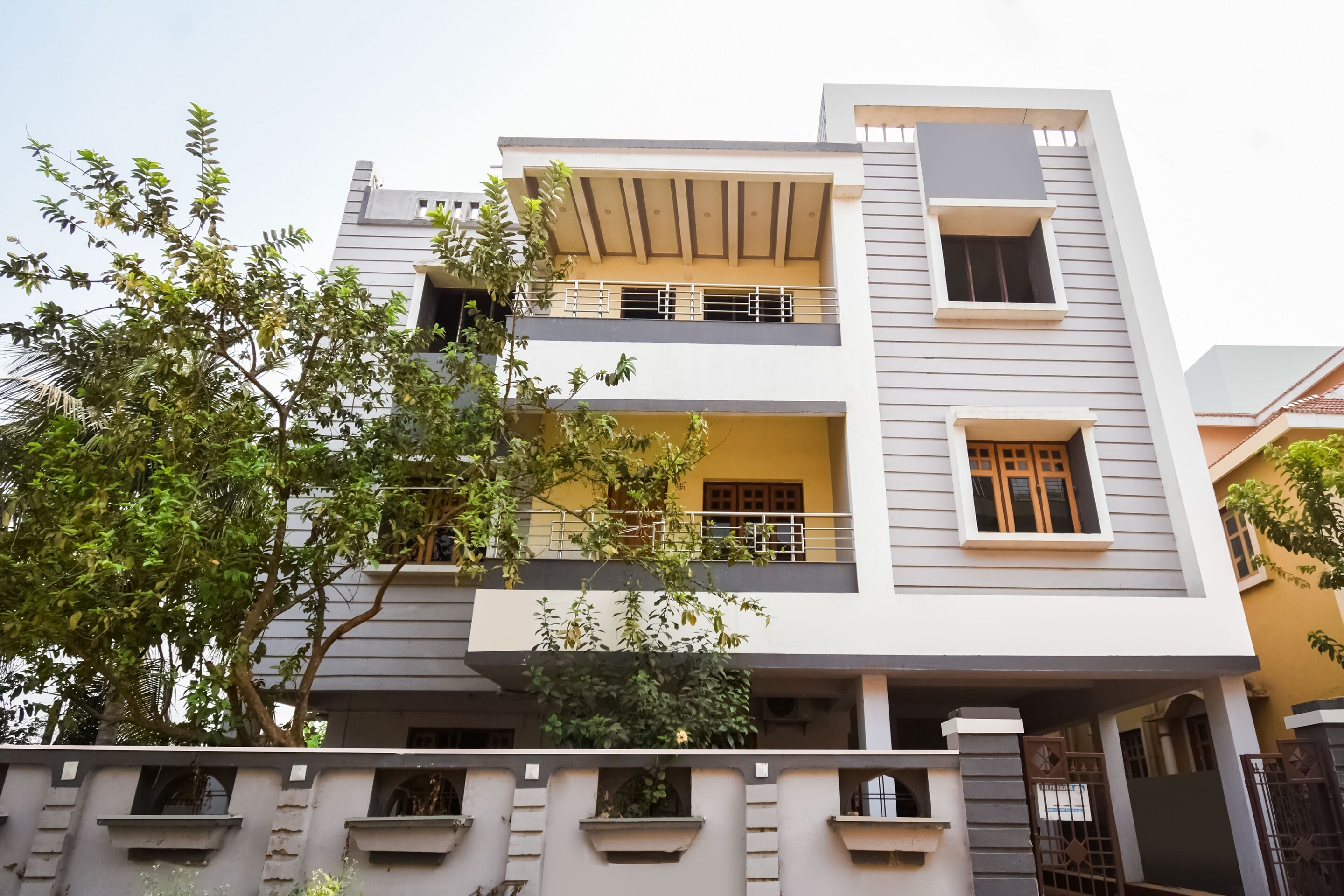 Flagship OYO Hotel MK's Inn