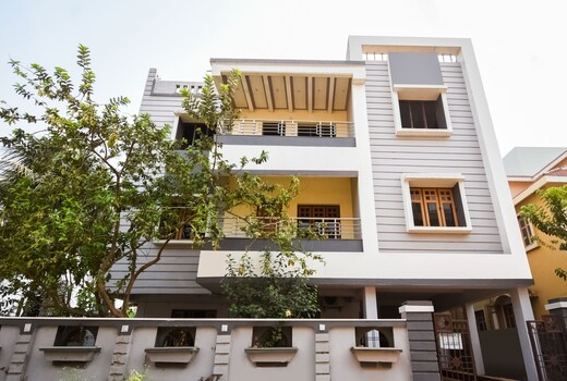 Flagship OYO Hotel MK's Inn