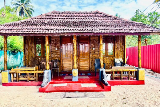Marari Arapakal beach front Cottage