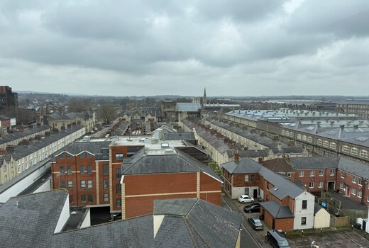Holiday Inn Express SWINDON CITY CENTRE