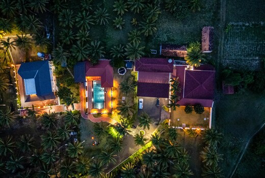 Senaro Luxury Farm