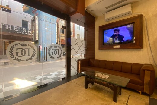 Hotel DG By Divud Ecom Near Golden Temple