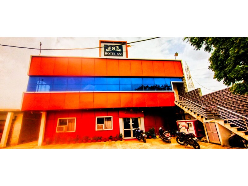 Hotel Satyam Shivam Sundaram Obra