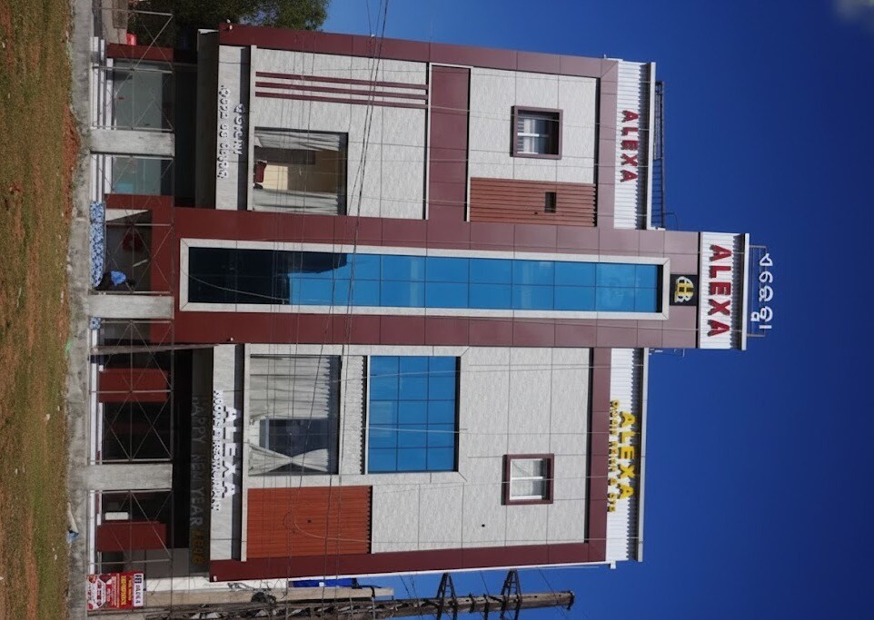 Alexa Hotel & Resturent