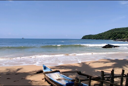 Kamaxi Beach Resort, Pollem