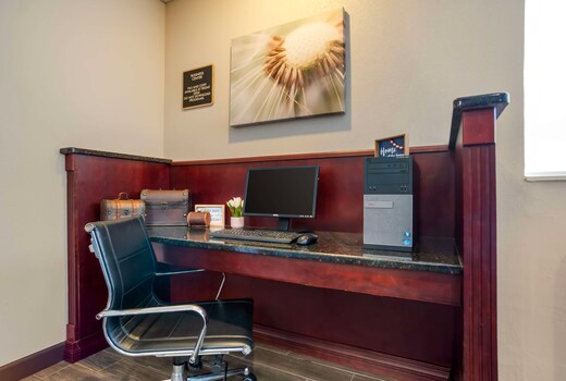 Best Western Plus Oak Mountain Inn