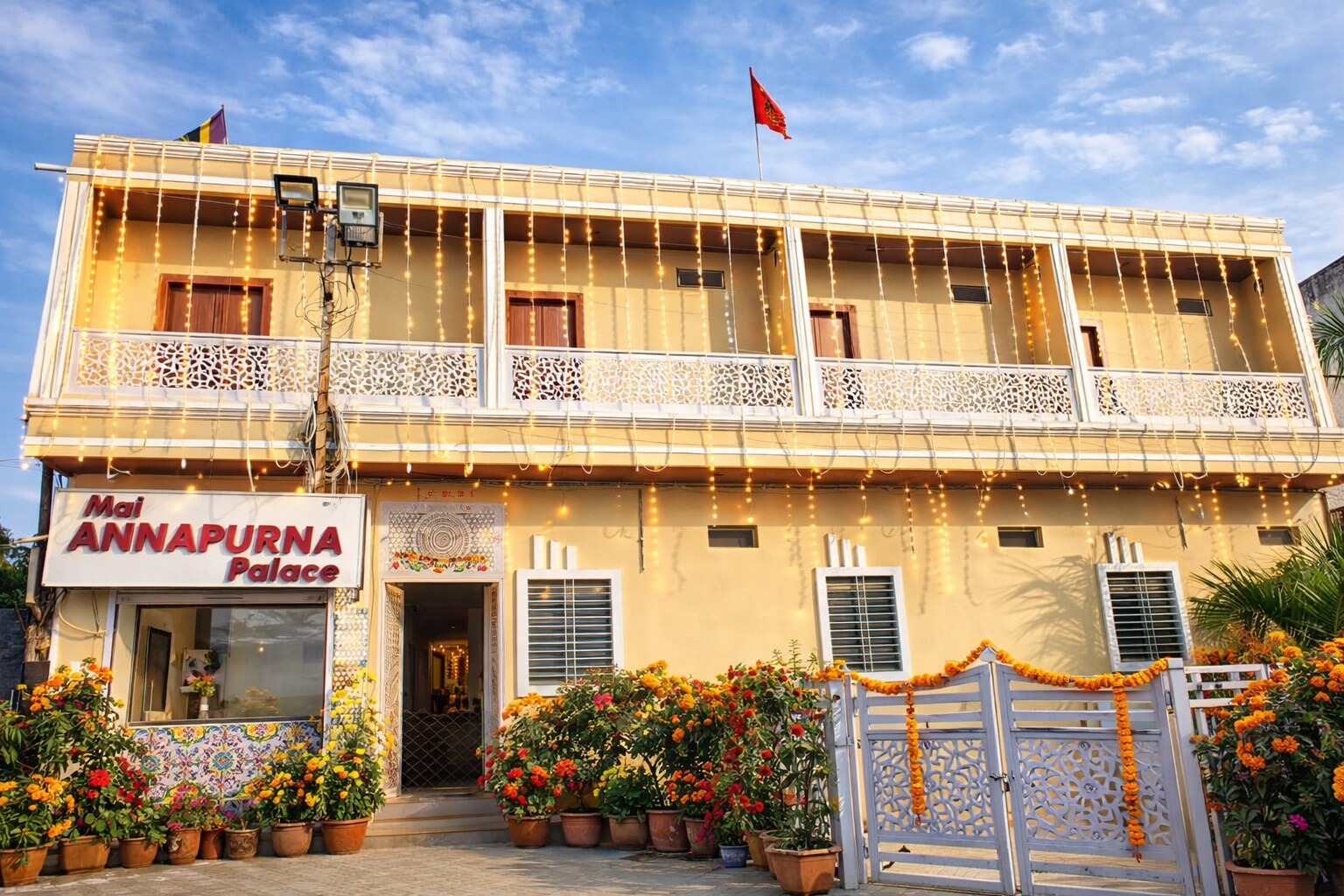 Maa Annpurna palace