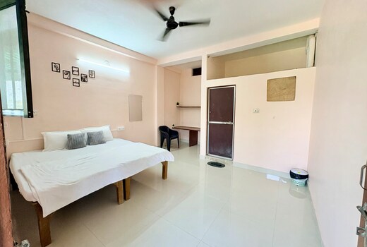 5 star AC dormitory