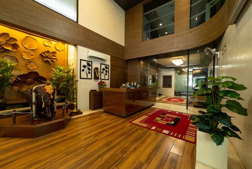 Hotel Abirami Residency