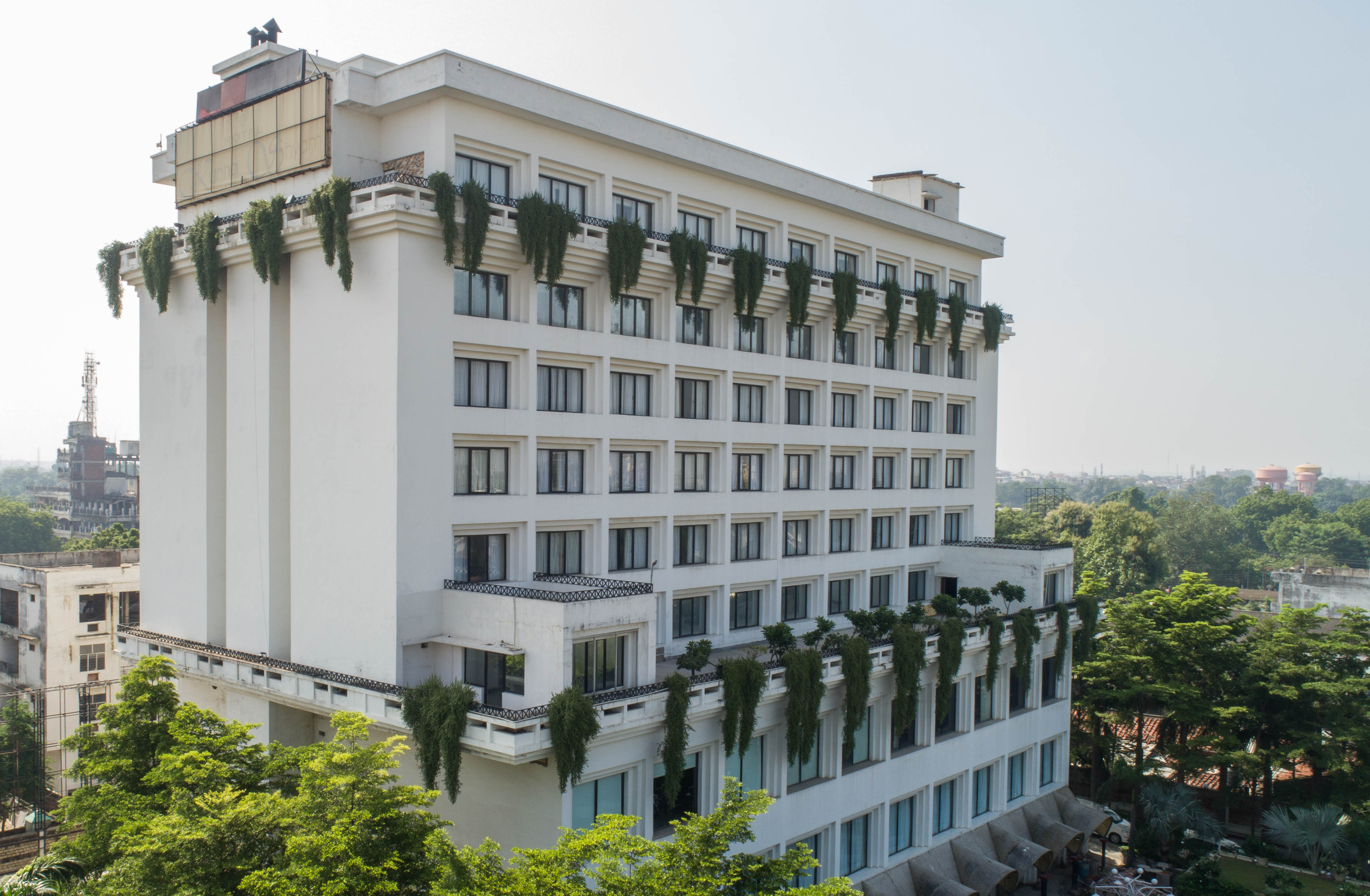 Hotel Kanha Shyam