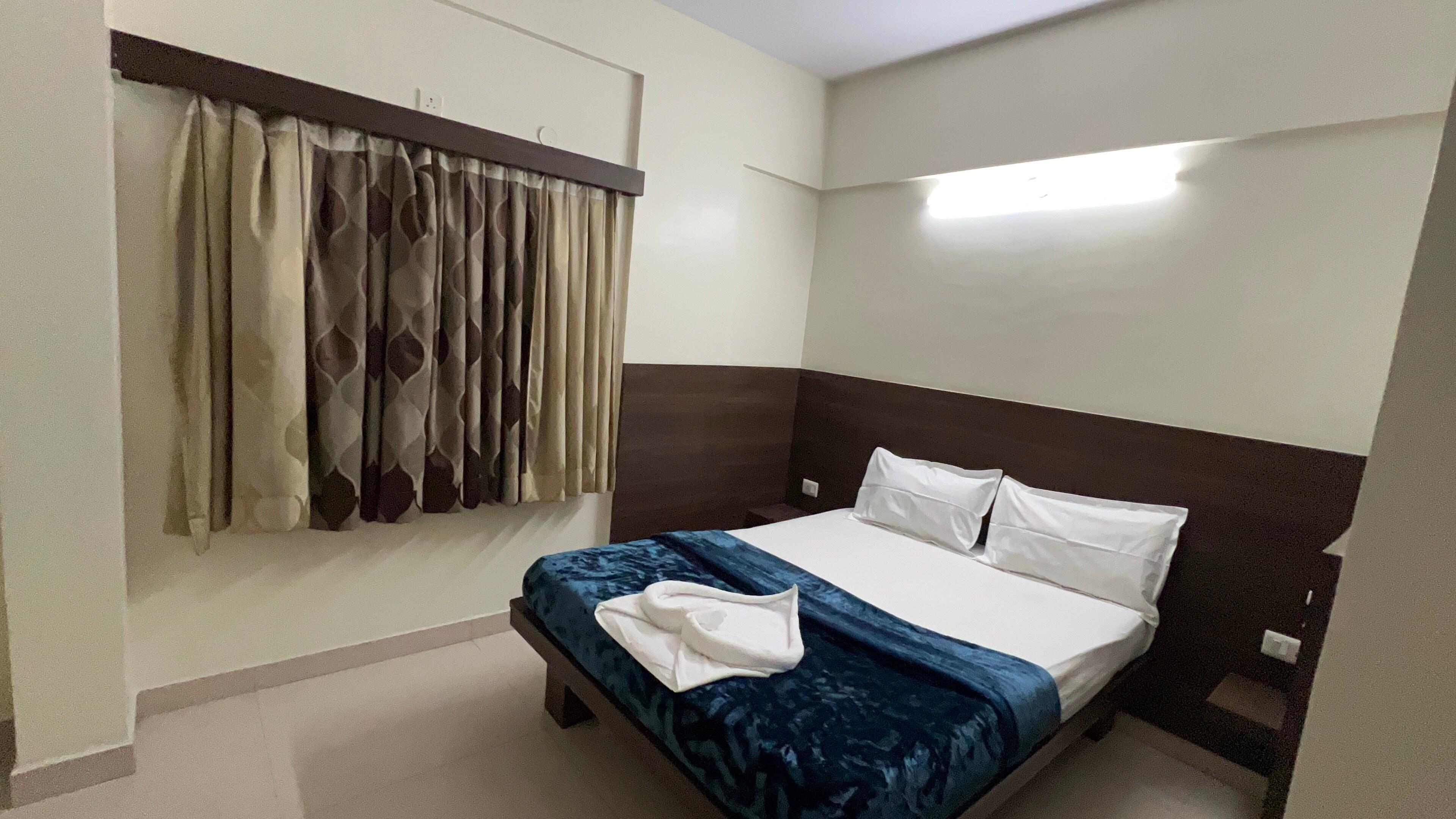 HOTEL NEW DREAMS INN