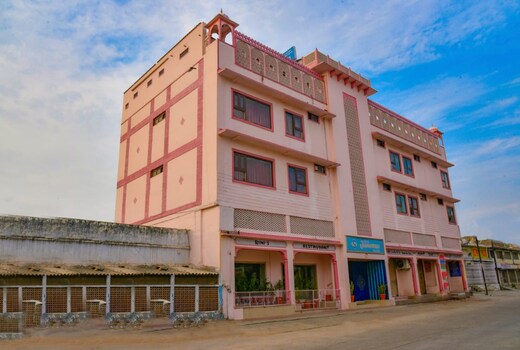 Hotel Jaisingh Palace