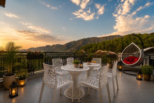 MINARA MEADOWS | KASAULI