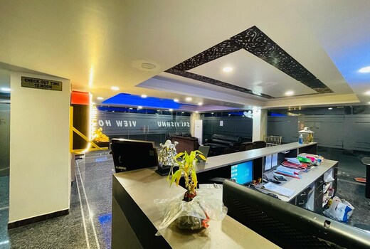 Sri Vishnu View Hotel