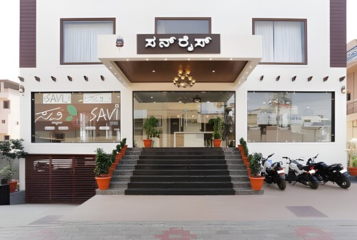 Hotel Sunrise Luxury Stays
