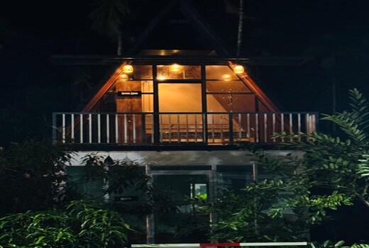 FRONTIER RESORT