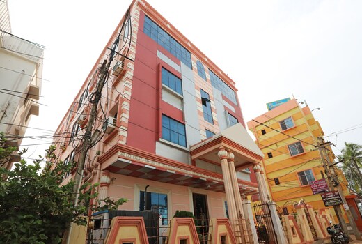 Hotel Sambit International Near Sea Beach