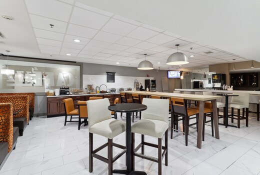 Holiday Inn Hotel & Suites Slidell