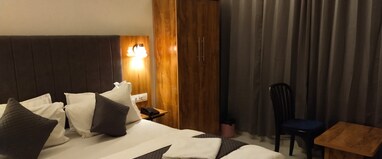 Hotel Royal City