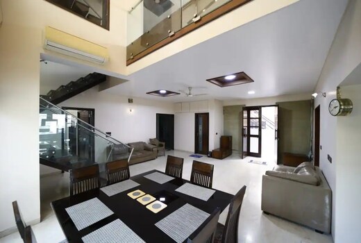 Ishaans Villa by The Lazy Host