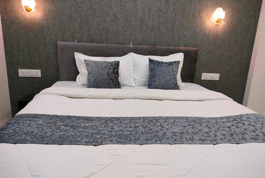 Super Hotel O Iconic Stay