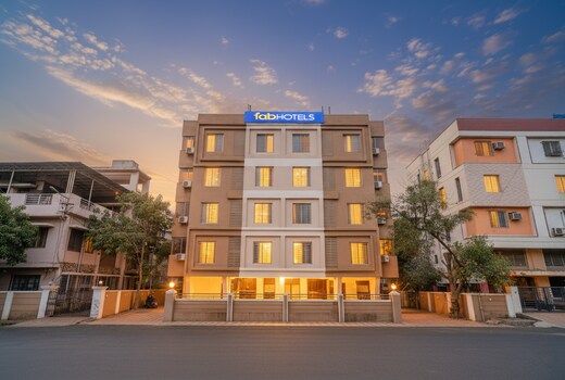 FabHotel 24 Baner - Nr. MCF Camp