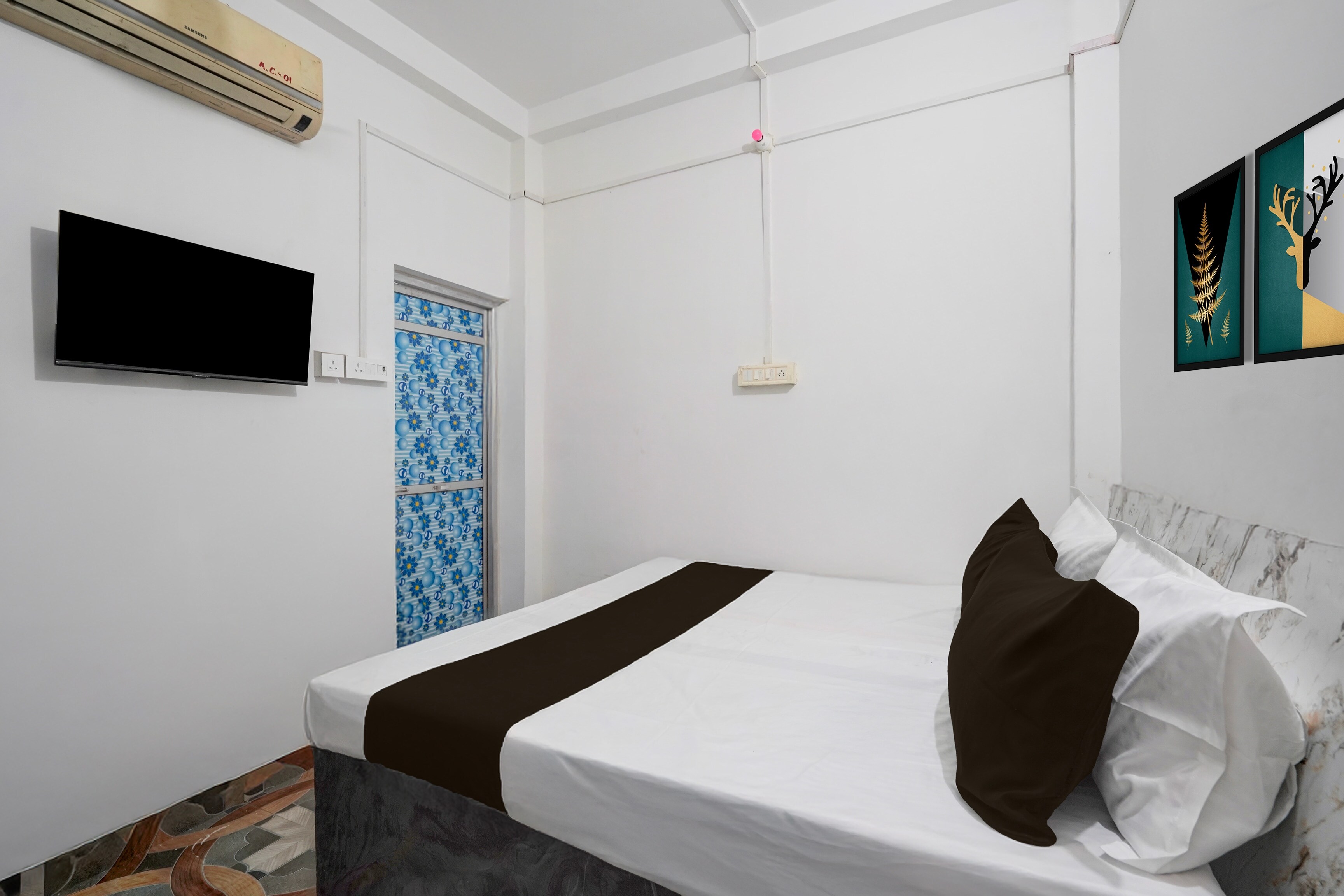 Hotel O by OYO RV