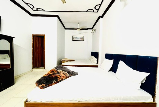 Diamond Inn - 50 Mtrs From Golden Temple