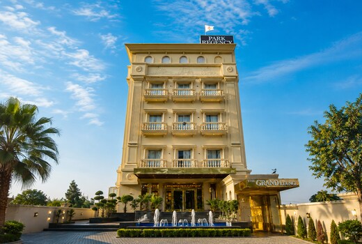 Park Regency Kapurthala