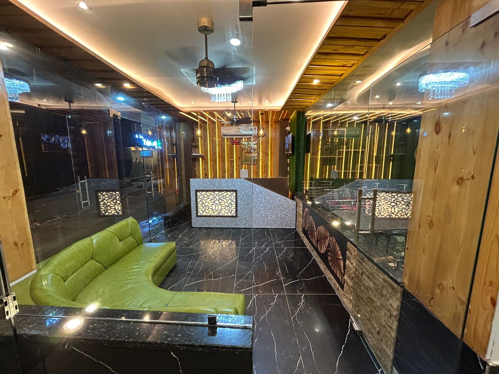 Hotel JP Regency (Free Parking)