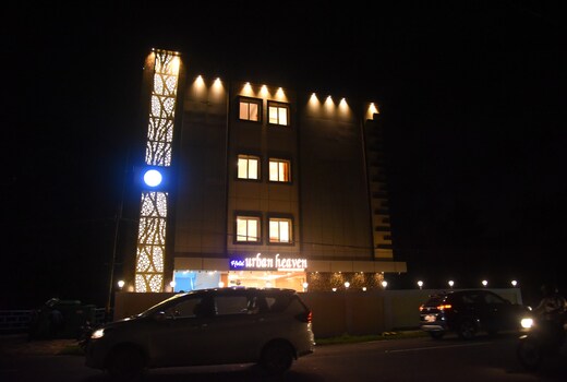 HOTEL URBAN HEAVEN ROOMS AND RESTAURANT