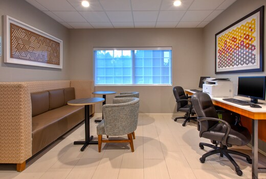 Holiday Inn Express Absecon-Atlantic City Area