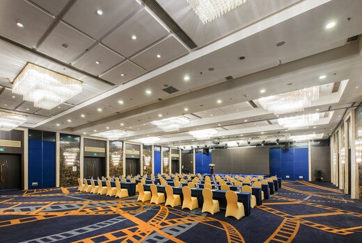 Crowne Plaza Shanghai