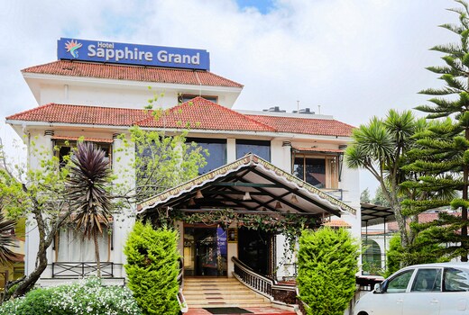 Hotel Sapphire Grand
