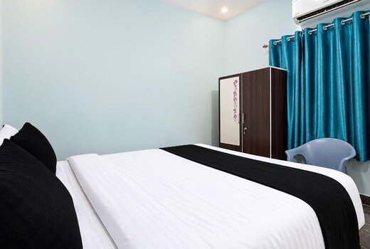 Hotel O New Mayuri Lodge