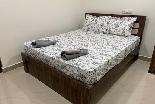 Urban Nest Luxury Rooms