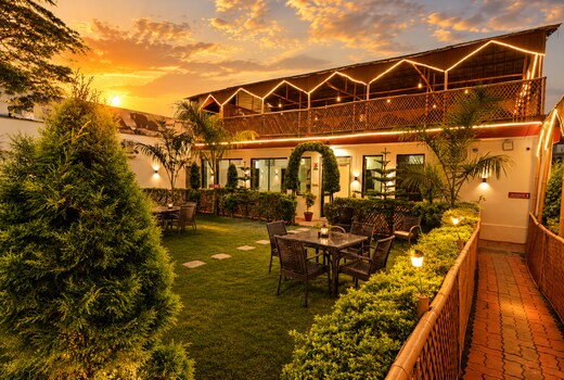 Hotel Happy Forest Inn