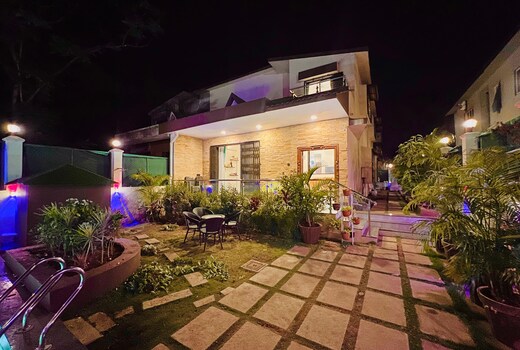 Forest Divine 3 BHK Pvt Pool By Stellar Stays