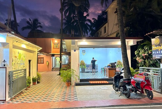 Henry's Place.