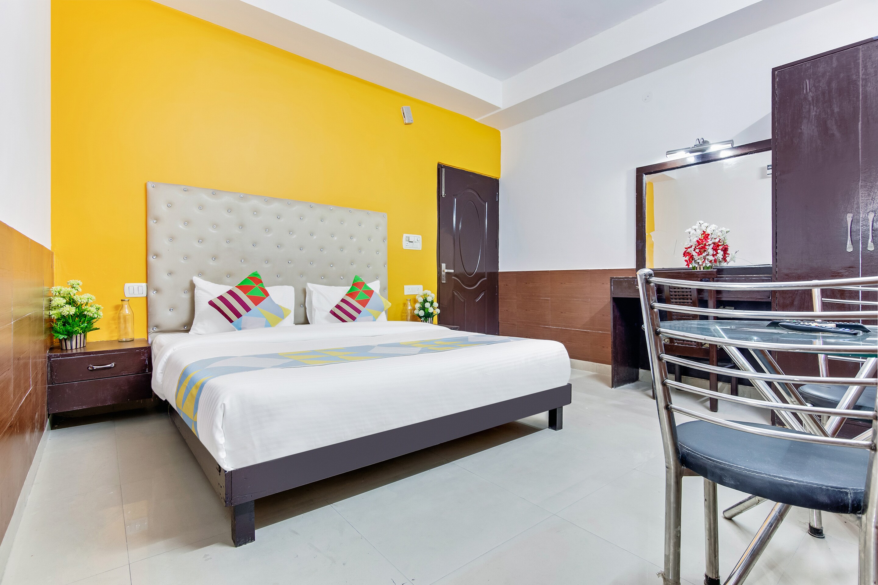 Hotel O By OYO RELIABLE STAYS